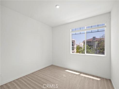 610  Cultivate  , Irvine, CA