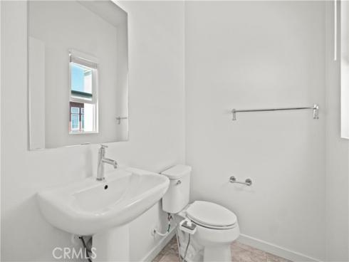 610  Cultivate  , Irvine, CA