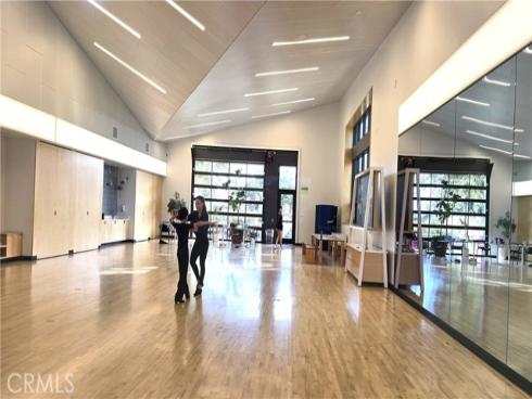 610  Cultivate  , Irvine, CA