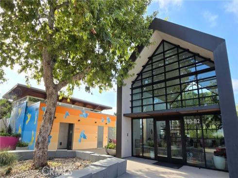 610  Cultivate  , Irvine, CA