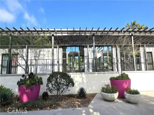 610  Cultivate  , Irvine, CA