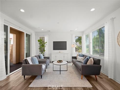 610  Cultivate  , Irvine, CA