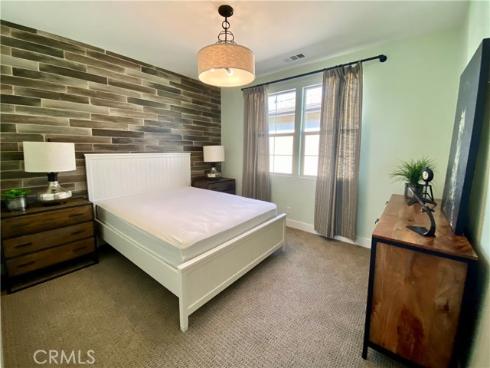 94  Swift  , Irvine, CA