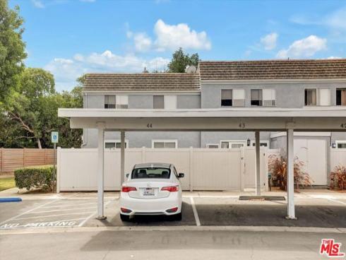 82  Eagle  43 , Irvine, CA