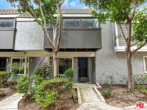 82  Eagle  43 , Irvine, CA