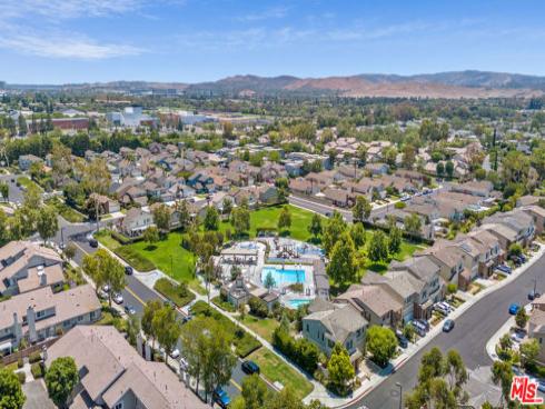 46  Eagle  , Irvine, CA