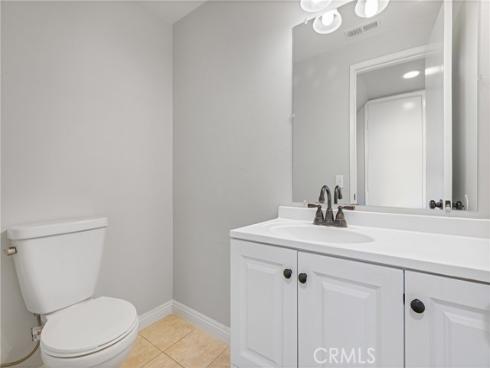 32  Goldenbush  , Irvine, CA