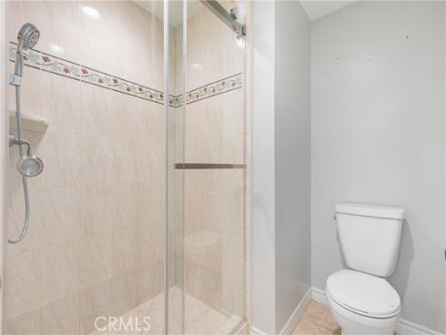 32  Goldenbush  , Irvine, CA