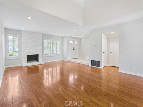 32  Goldenbush  , Irvine, CA