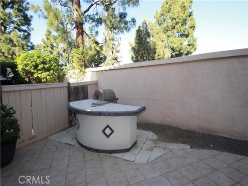 10 Laconia , Irvine, CA