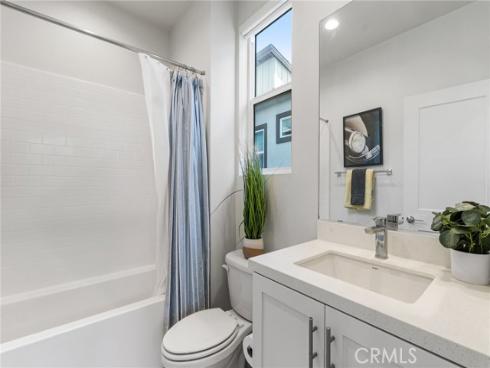 110  Fable  , Irvine, CA