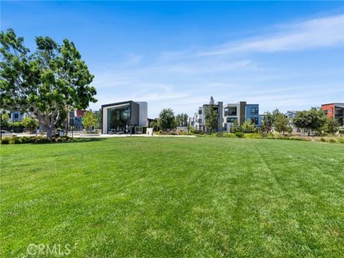 110  Fable  , Irvine, CA