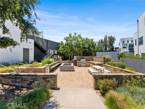 110  Fable  , Irvine, CA