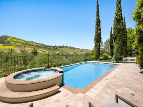 31  Black Hawk  , Irvine, CA