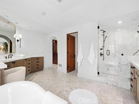 31  Black Hawk  , Irvine, CA