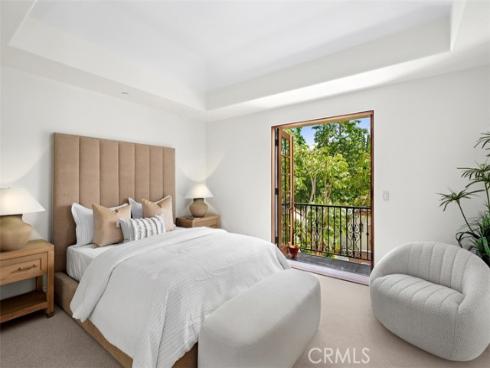 31  Black Hawk  , Irvine, CA