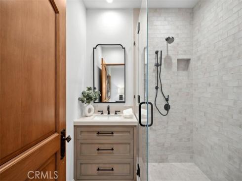 31  Black Hawk  , Irvine, CA