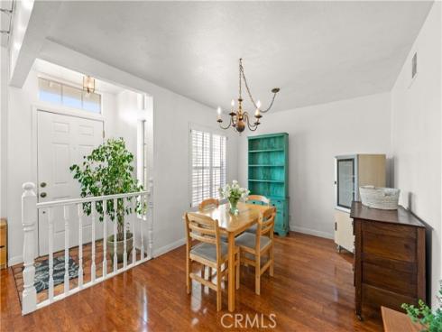 16  Wellesley  2 , Irvine, CA