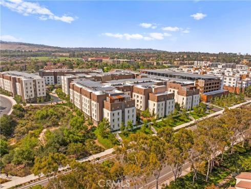 16  Wellesley  2 , Irvine, CA