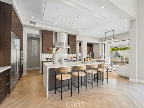 55  Hartman  , Irvine, CA