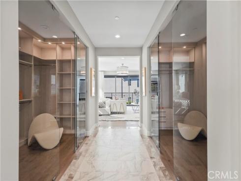 55  Hartman  , Irvine, CA