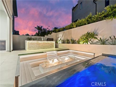 55  Hartman  , Irvine, CA