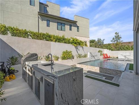 55  Hartman  , Irvine, CA