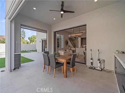 55  Hartman  , Irvine, CA