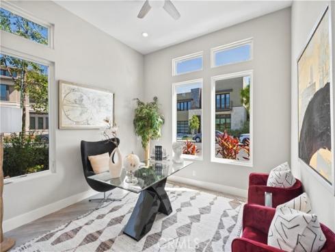 55  Hartman  , Irvine, CA