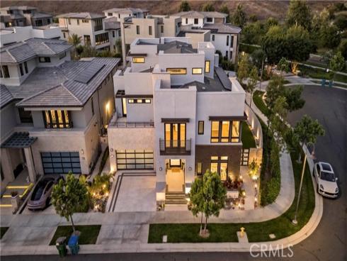 55  Hartman  , Irvine, CA