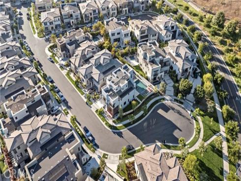 55  Hartman  , Irvine, CA