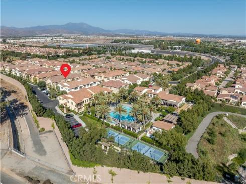 237  Carlow  , Irvine, CA