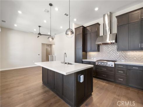 237  Carlow  , Irvine, CA