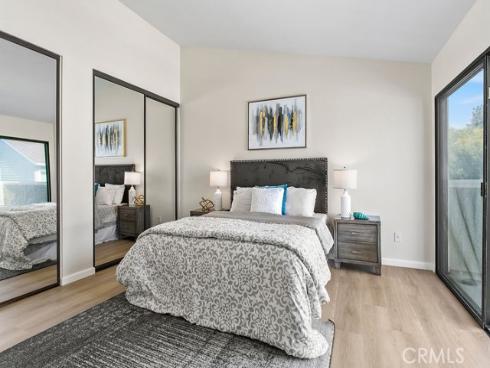 424  Deerfield  172  Avenue, Irvine, CA