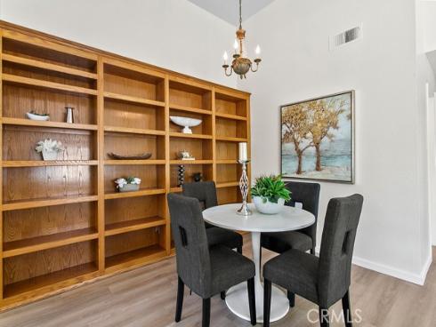 424  Deerfield  172  Avenue, Irvine, CA