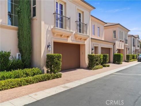 157  Rodeo  , Irvine, CA