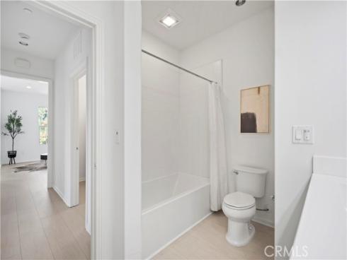 157  Rodeo  , Irvine, CA