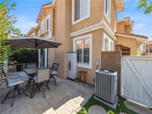 31  Poppy  50 , Irvine, CA