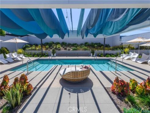 205  Culture  , Irvine, CA