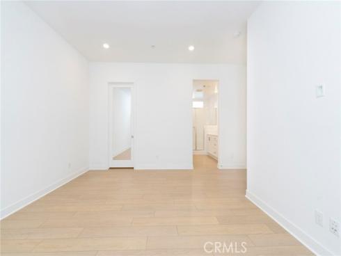 207  Abacus  , Irvine, CA