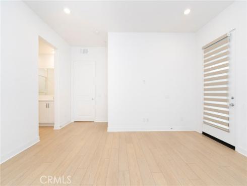 207  Abacus  , Irvine, CA