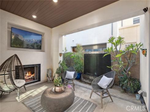 149  Interval  , Irvine, CA