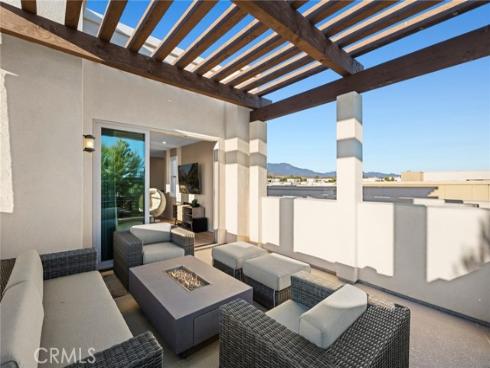 149  Interval  , Irvine, CA