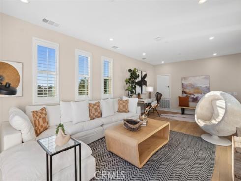 149  Interval  , Irvine, CA