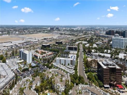 2243  Martin  217 , Irvine, CA