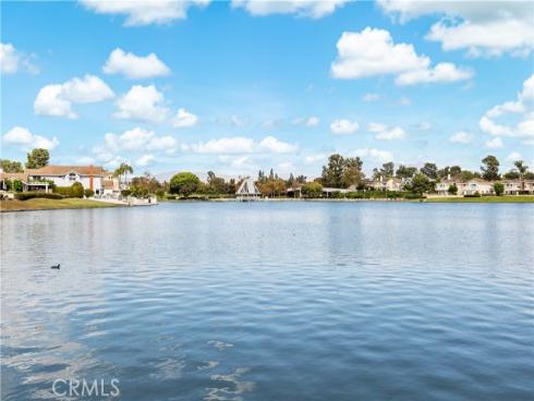 21  Greenbough  124 , Irvine, CA