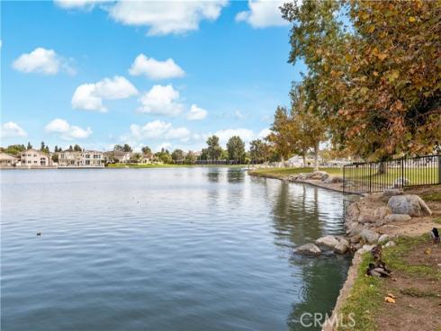 21  Greenbough  124 , Irvine, CA