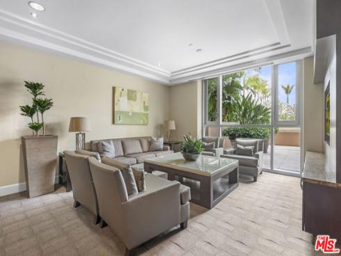 8049  Scholarship  , Irvine, CA