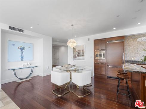 8049  Scholarship  , Irvine, CA