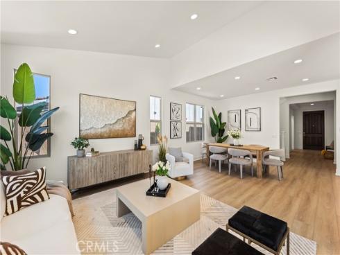 173  Somera  , Irvine, CA